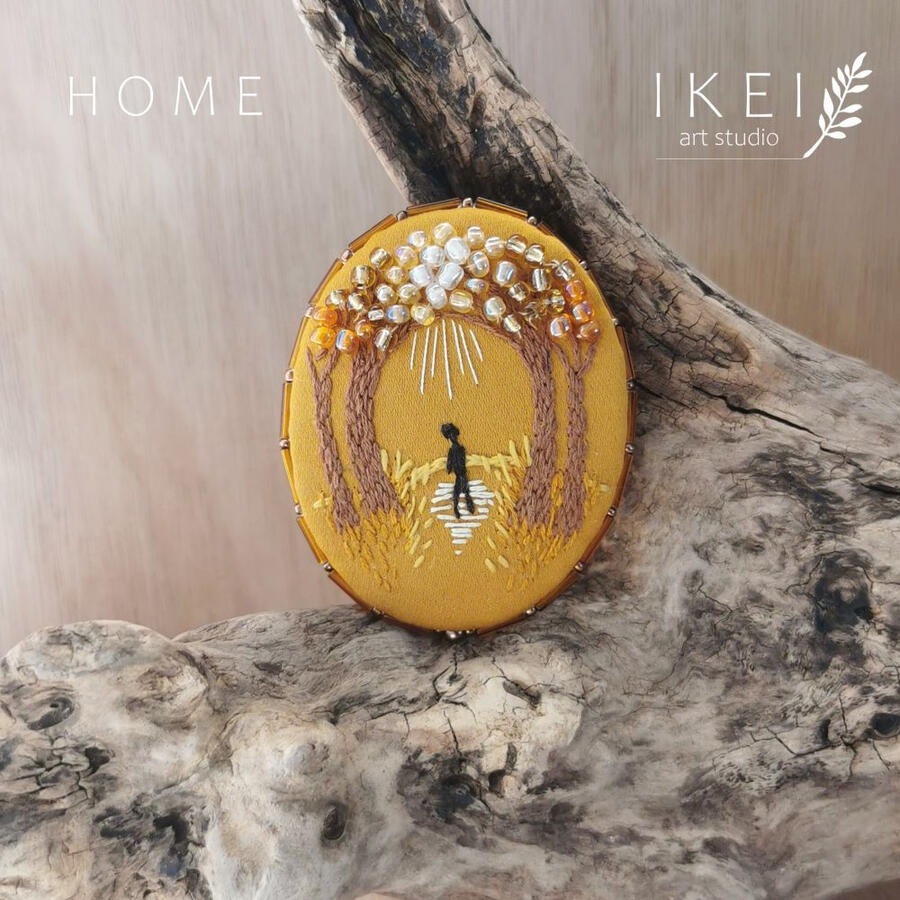 HOME (Autumn Leaves)