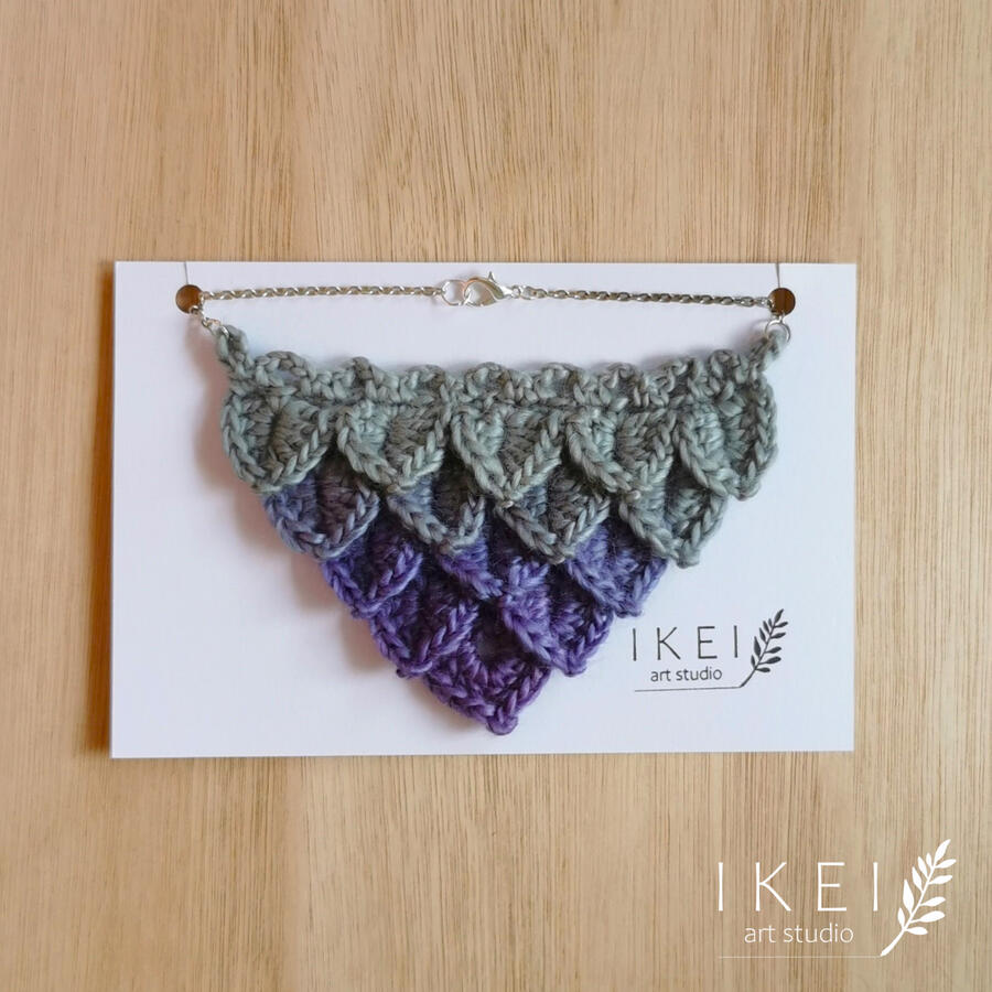 Mermaid necklace Deep Sea